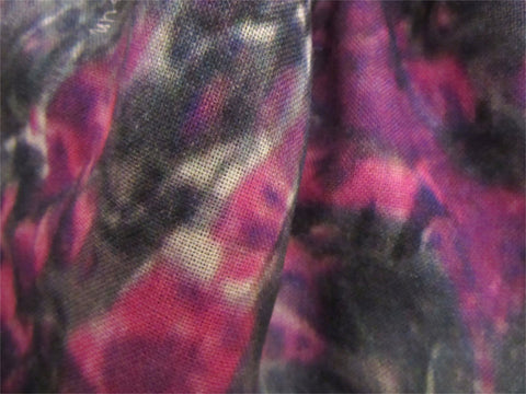 'Majestic Magenta' Cashmere Scarf